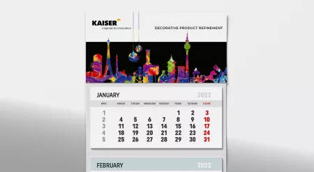 Farben­frohe Skyline als Blick­fang für Dreimonatskalender